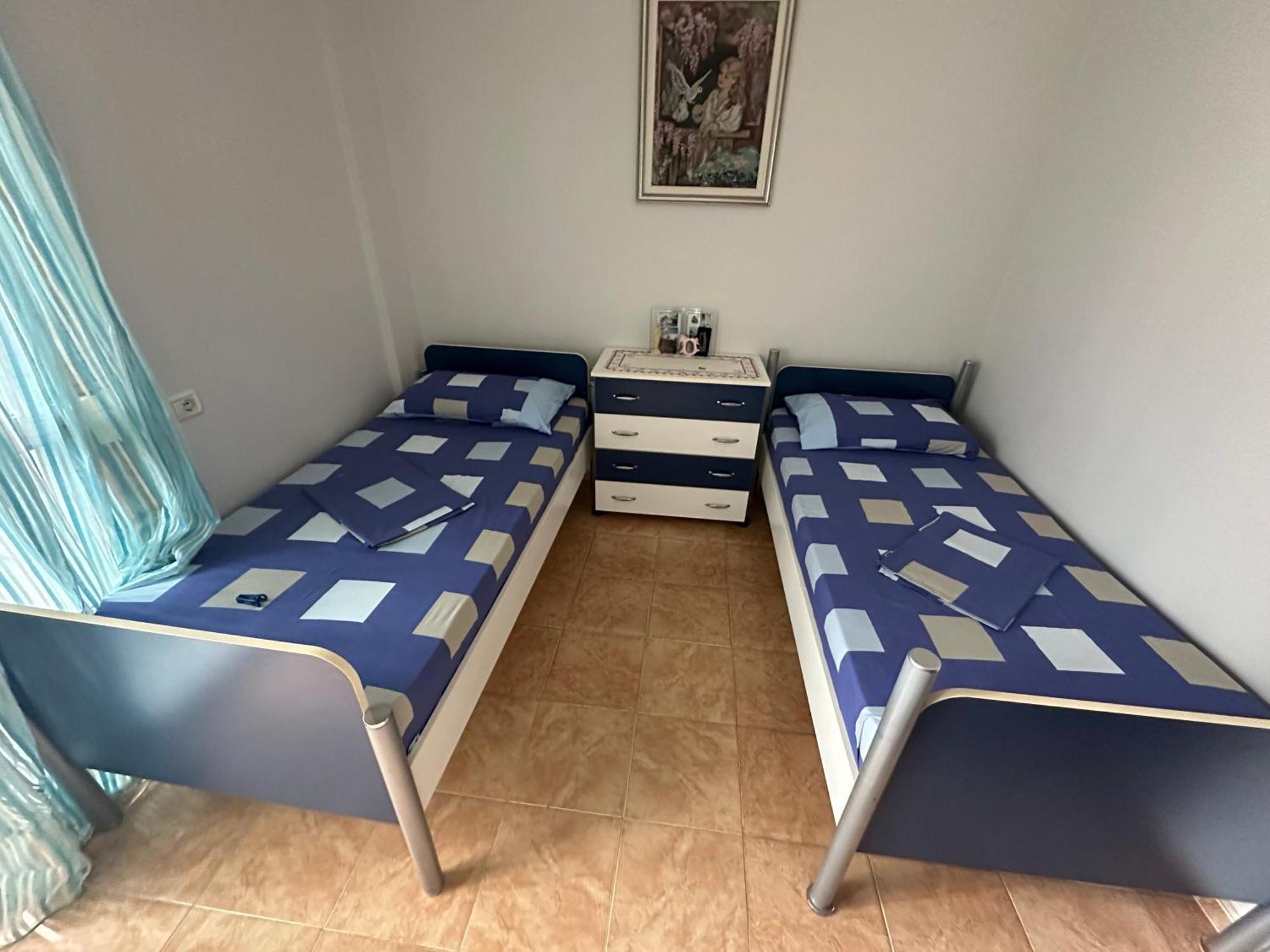 Cozy For Rent Near Wlora